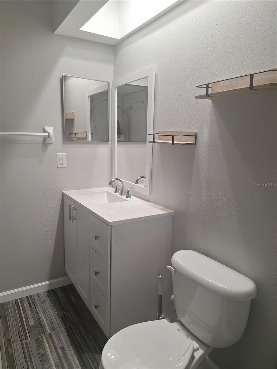 TOWNHOMES OF COUNTRYSIDE - Residential Lease