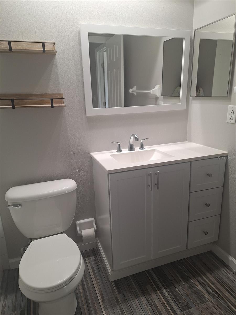 TOWNHOMES OF COUNTRYSIDE - Residential Lease