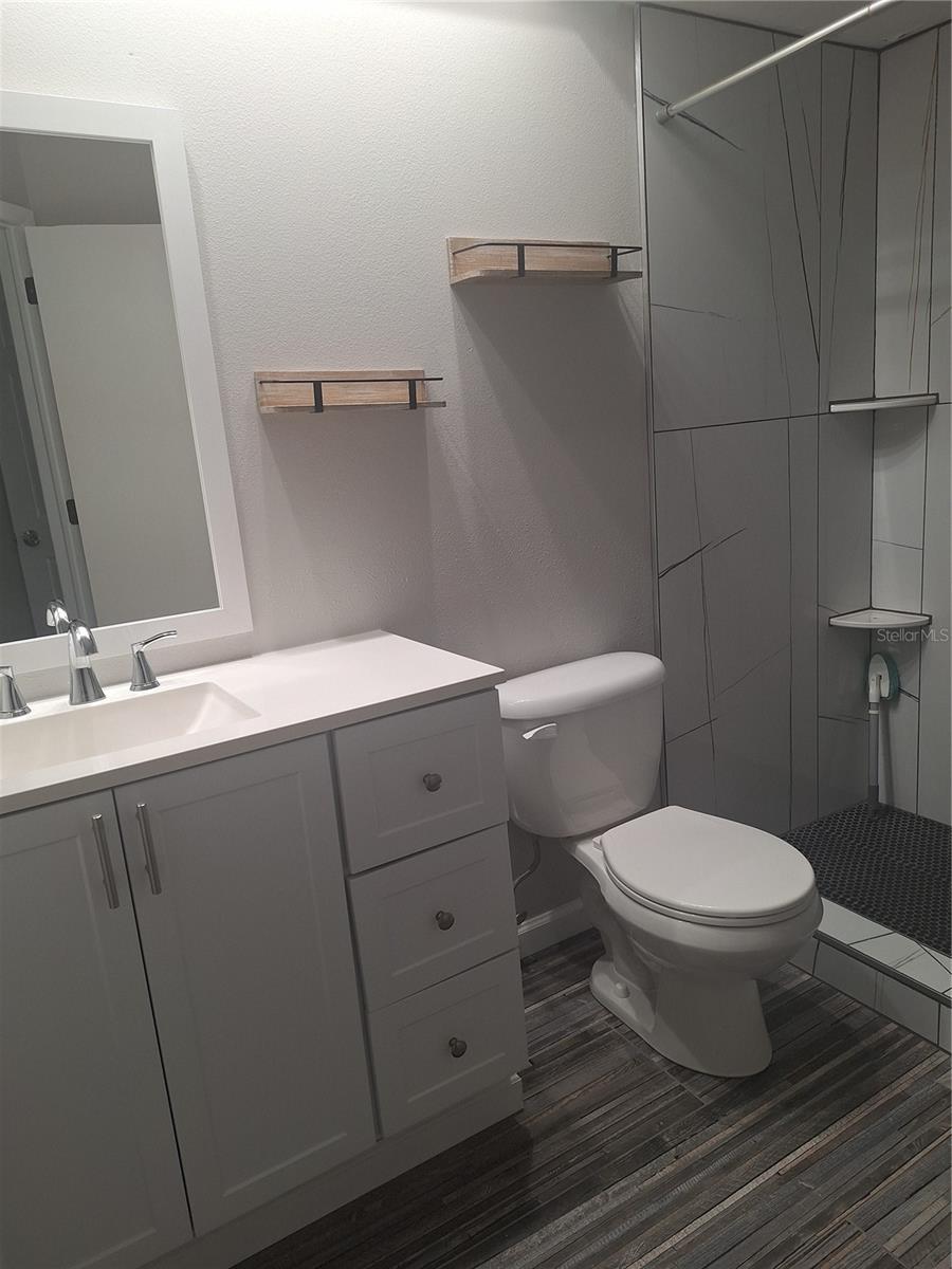 TOWNHOMES OF COUNTRYSIDE - Residential Lease