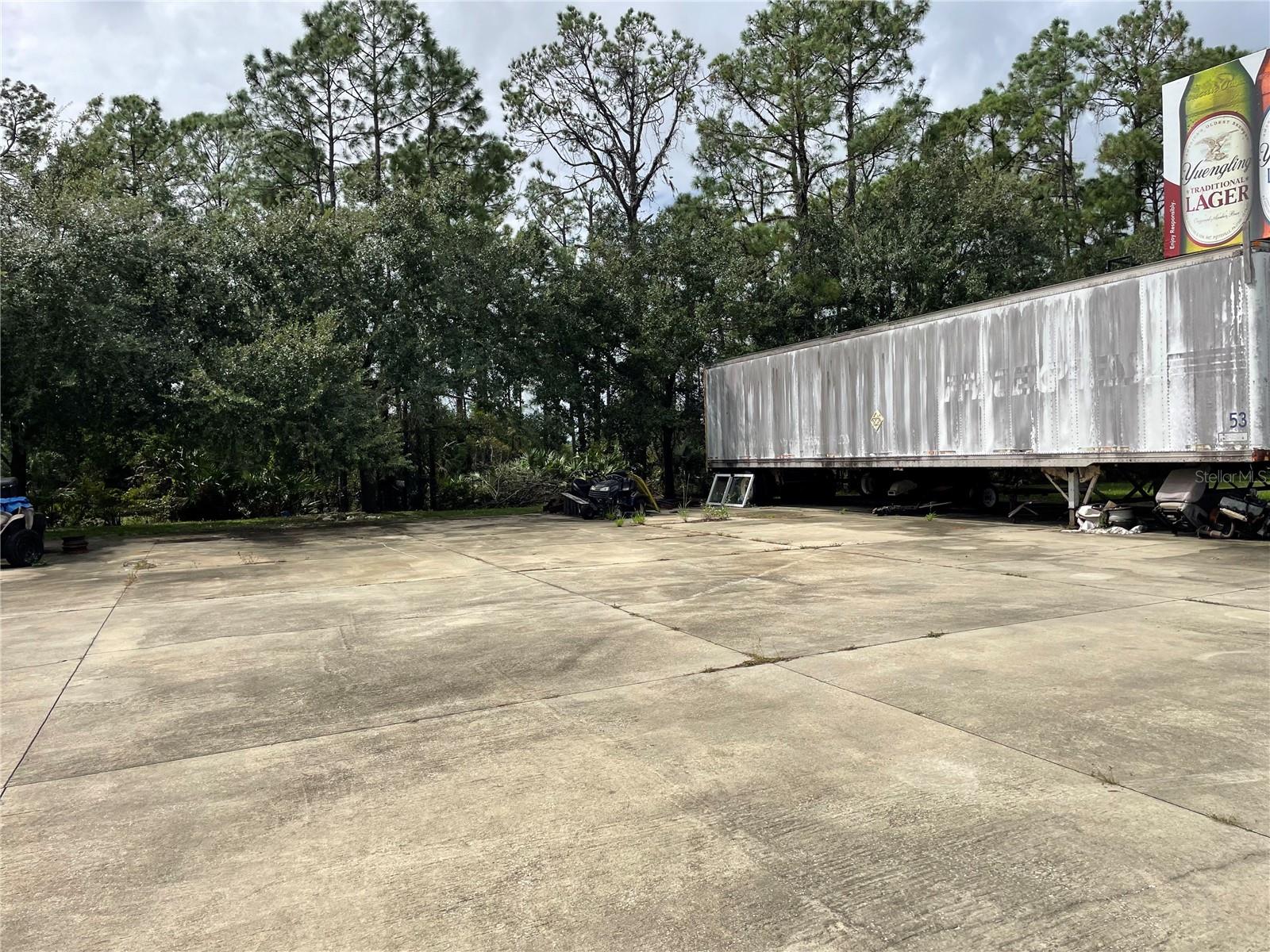 FAVORITA ACRES SUB - Commercial Sale