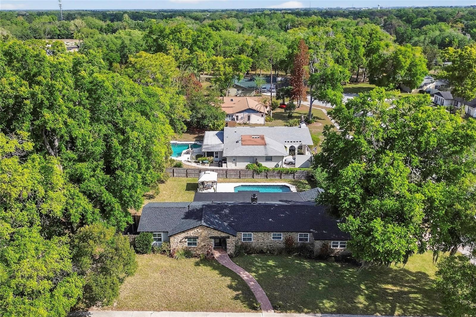 SLEEPY HOLLOW 1ST ADD - Residential