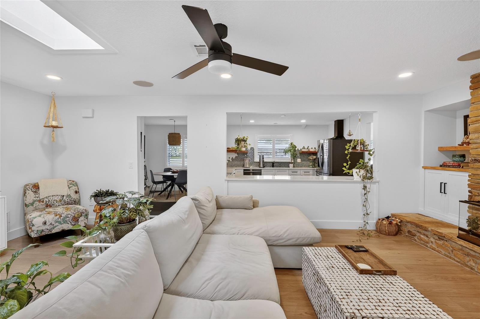 SLEEPY HOLLOW 1ST ADD - Residential