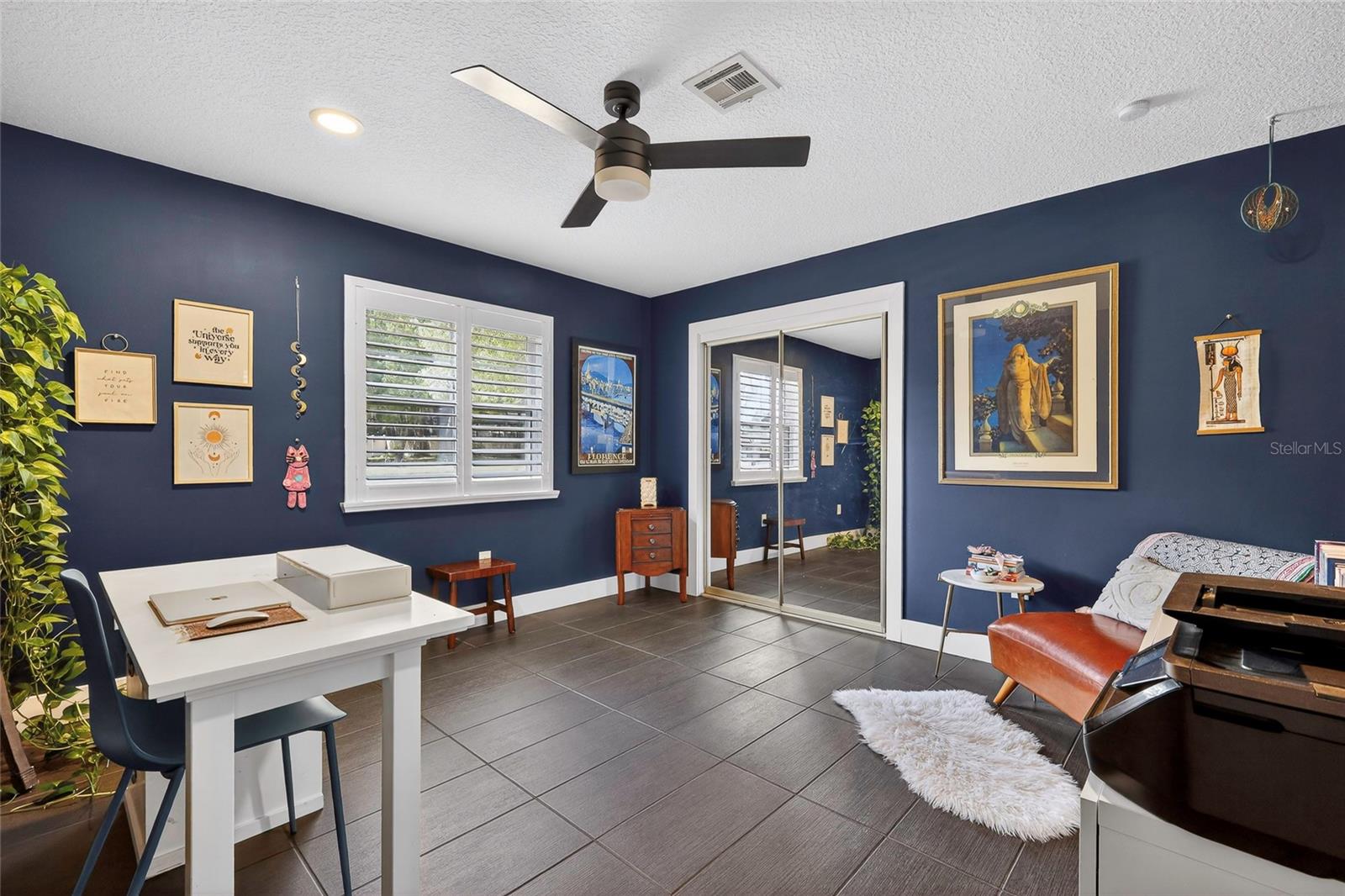 SLEEPY HOLLOW 1ST ADD - Residential