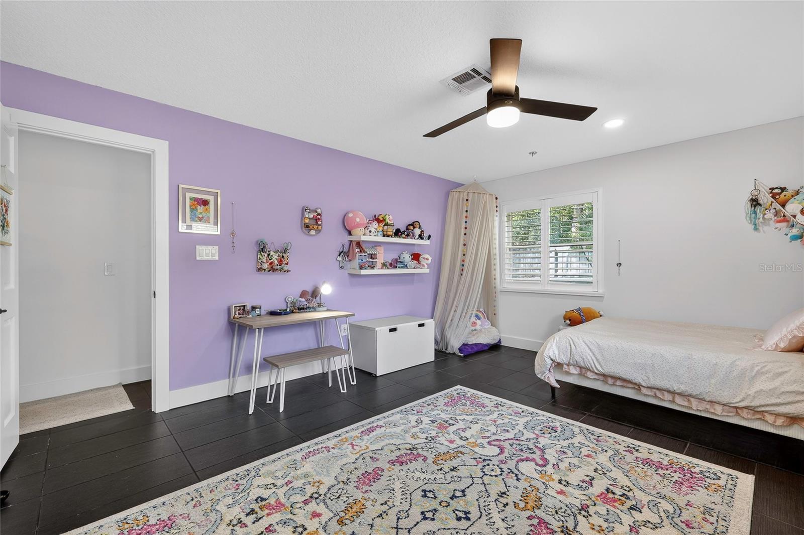 SLEEPY HOLLOW 1ST ADD - Residential