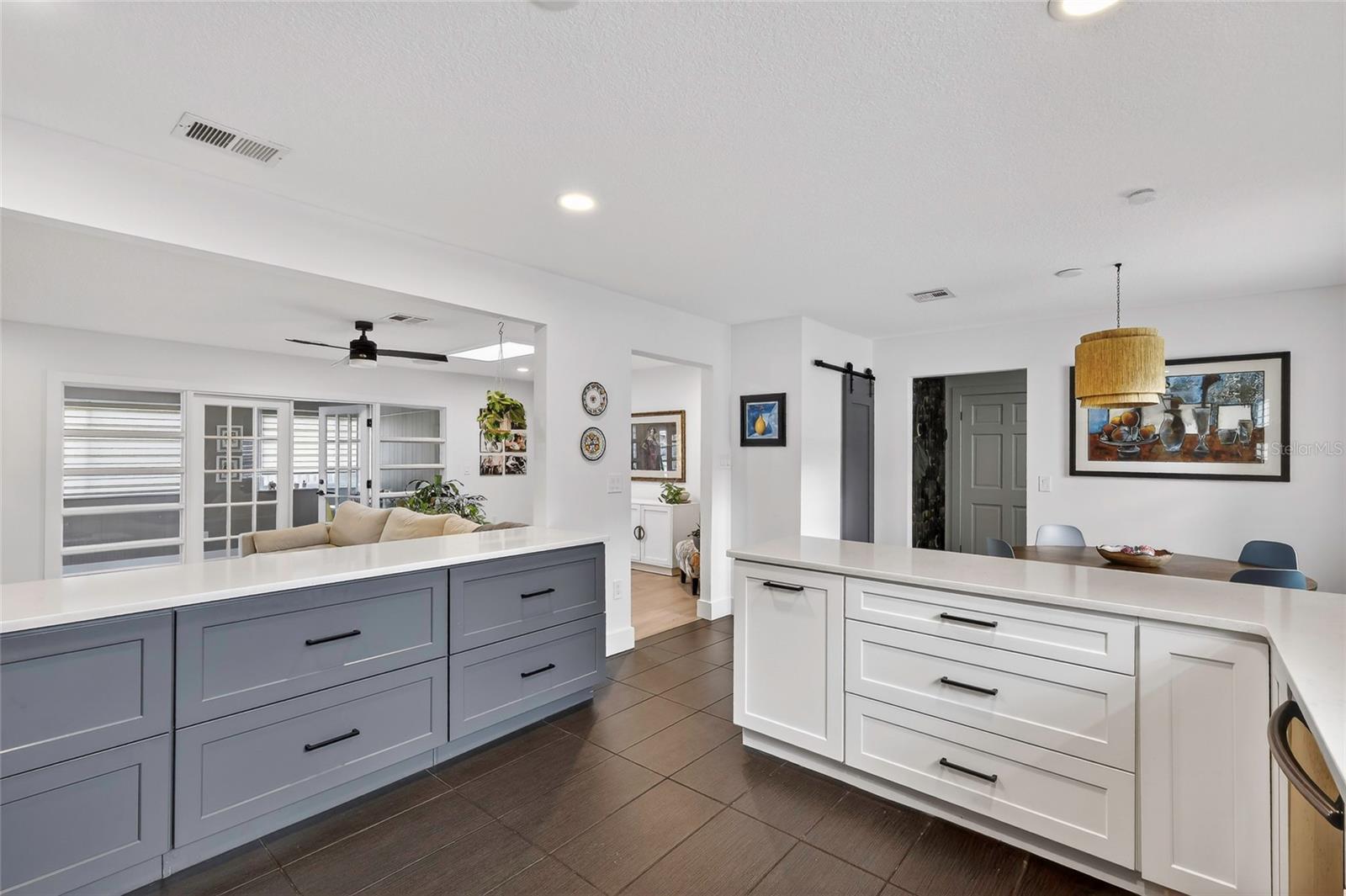 SLEEPY HOLLOW 1ST ADD - Residential