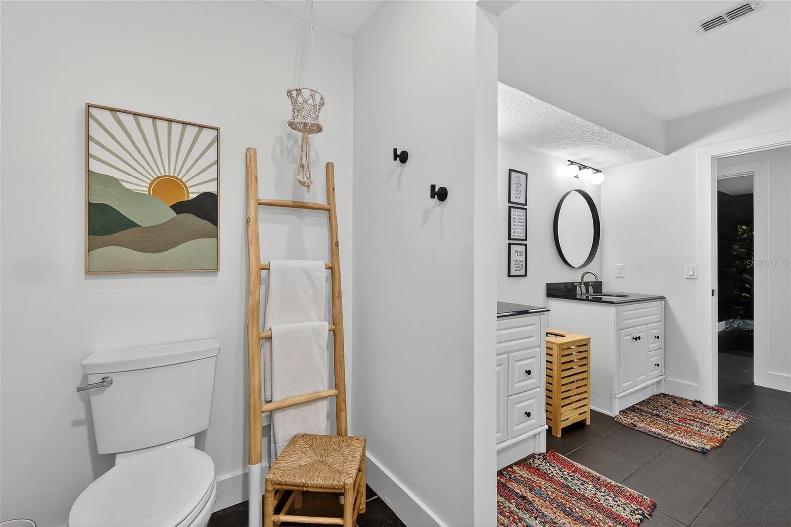 SLEEPY HOLLOW 1ST ADD - Residential