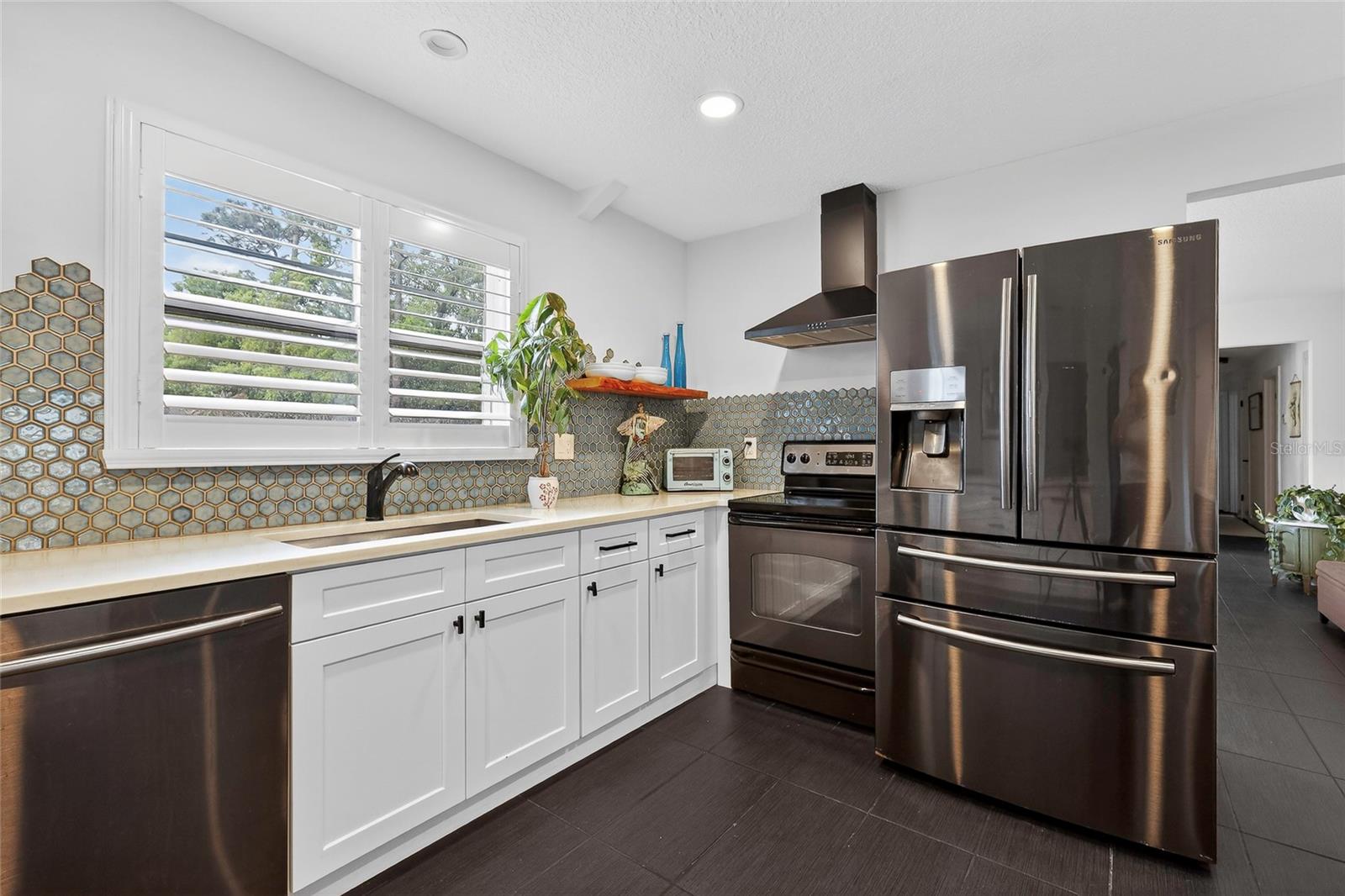 SLEEPY HOLLOW 1ST ADD - Residential