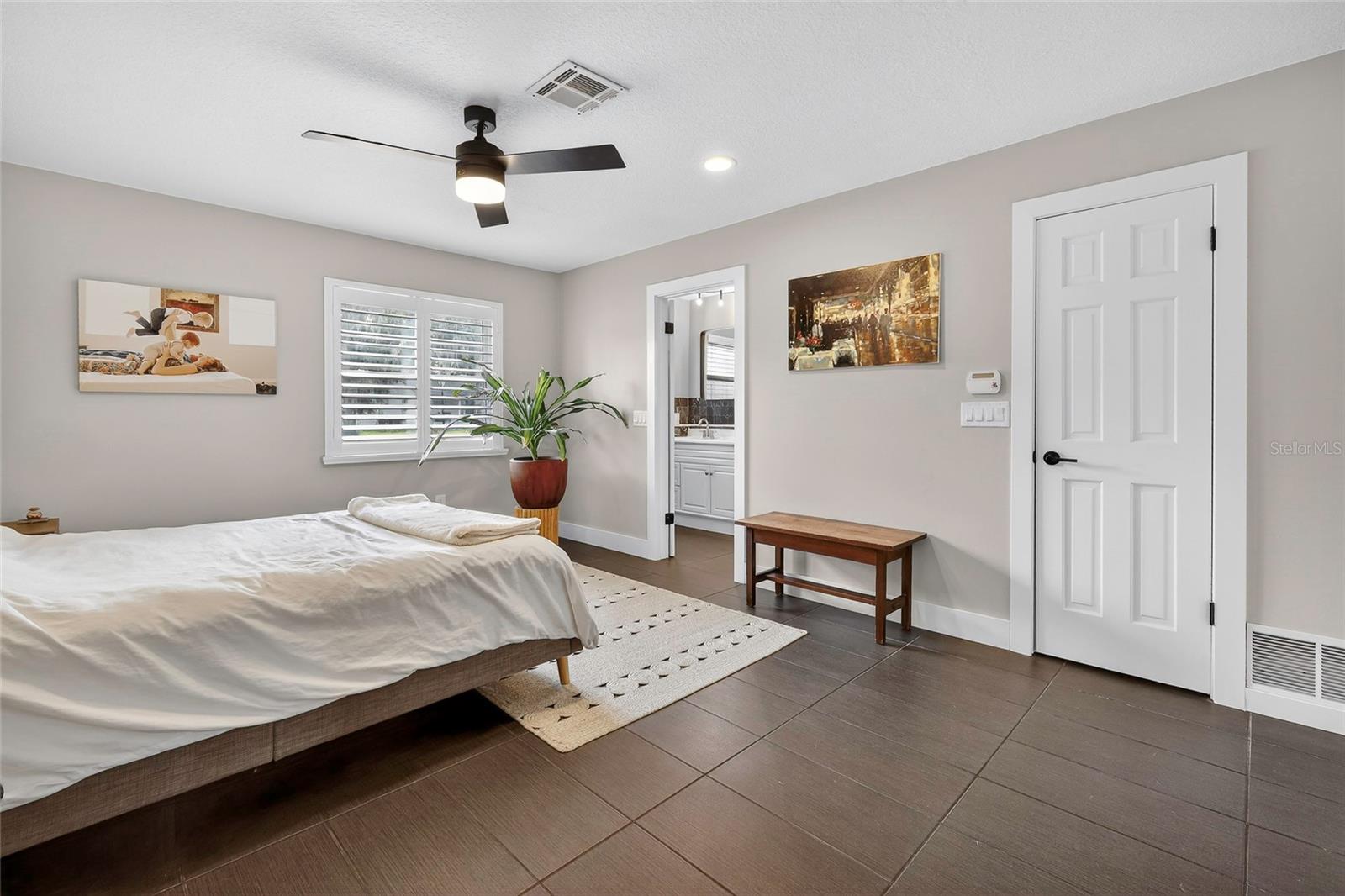 SLEEPY HOLLOW 1ST ADD - Residential