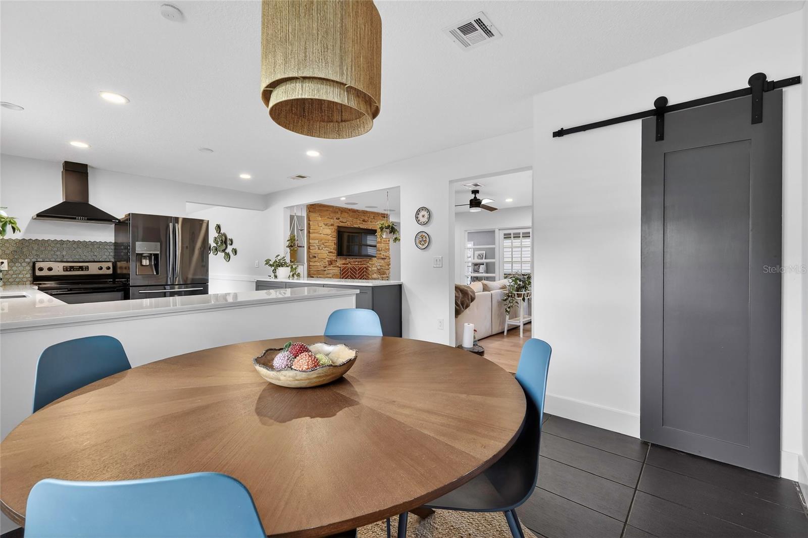 SLEEPY HOLLOW 1ST ADD - Residential