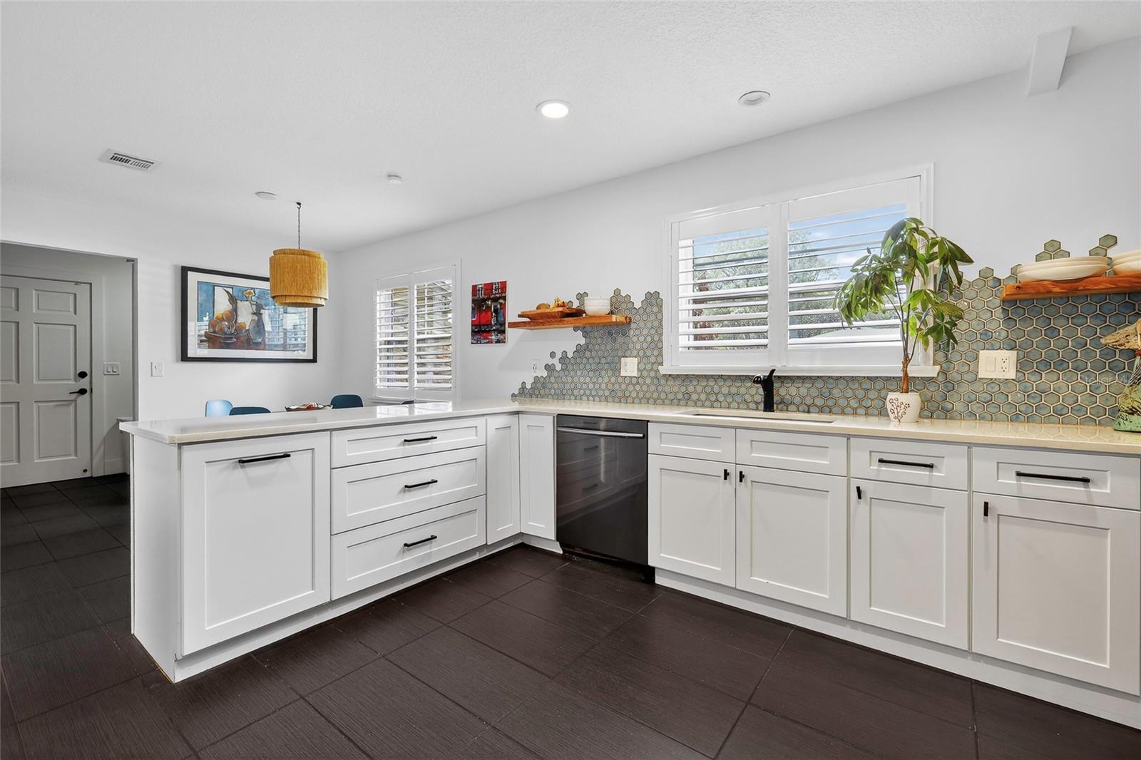 SLEEPY HOLLOW 1ST ADD - Residential