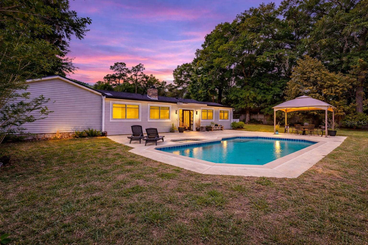 SLEEPY HOLLOW 1ST ADD - Residential