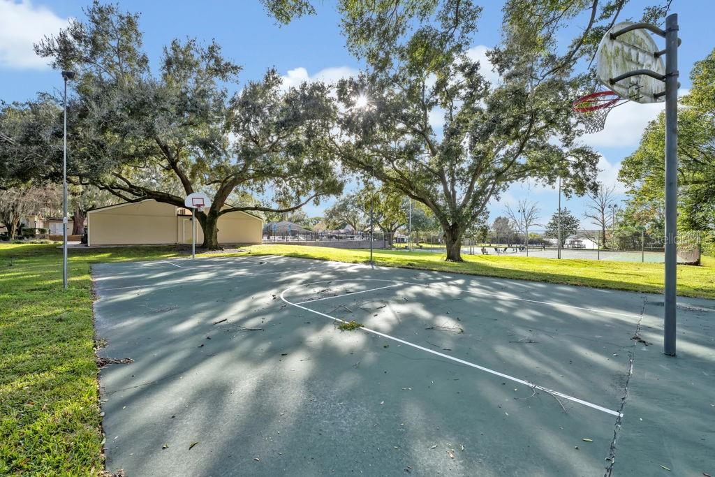 OAK HARBOUR SEC 1 - Residential