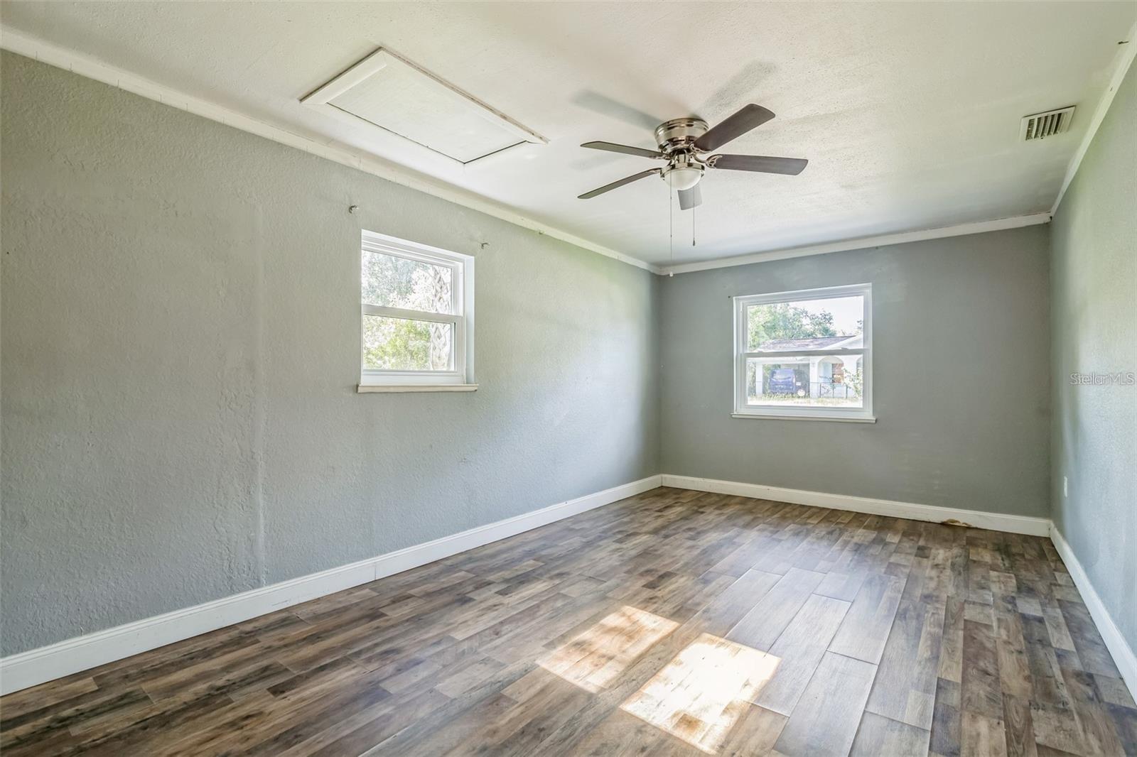 PECAN HOMELANDS - Residential