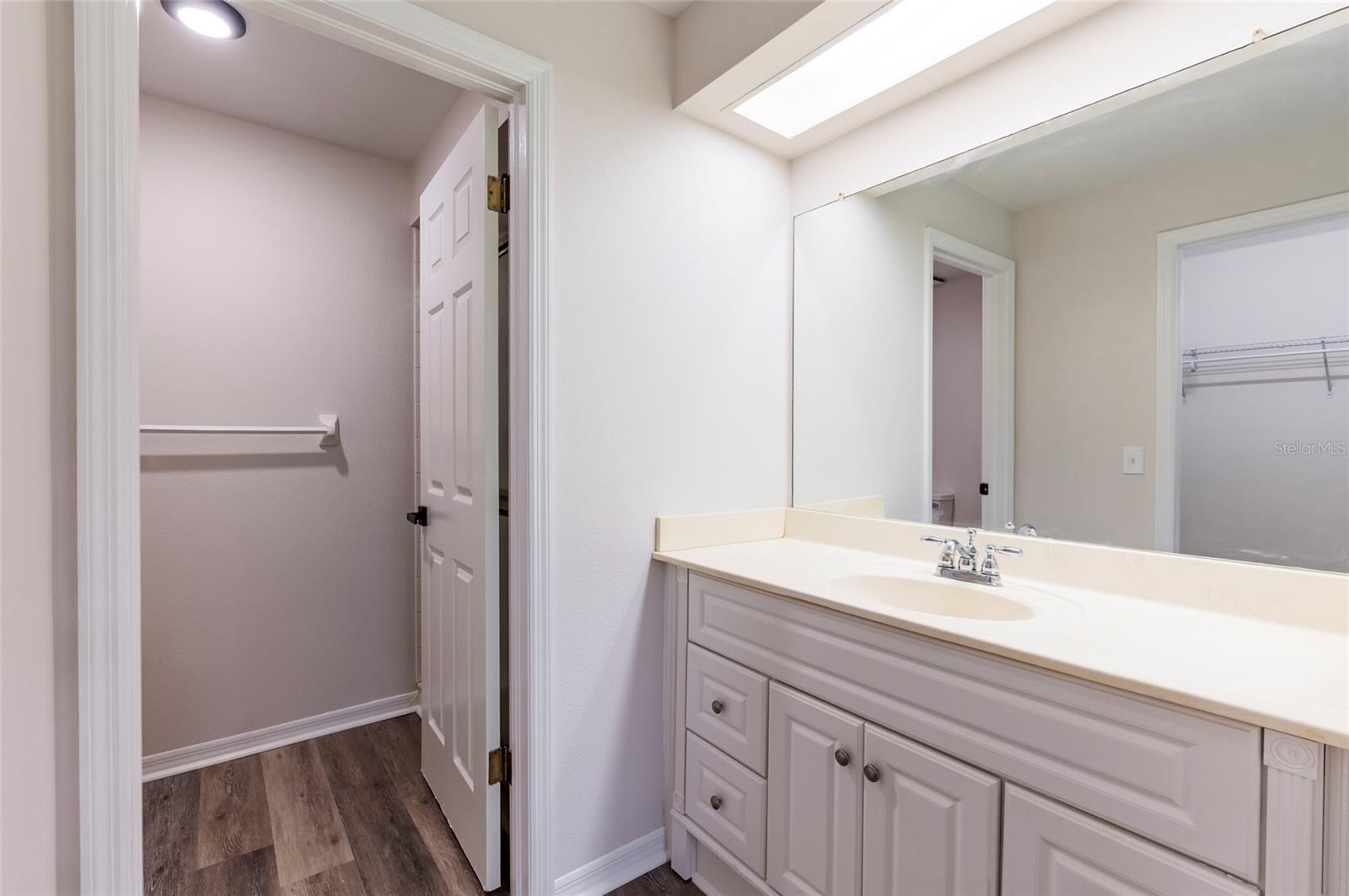 CYPRESS RUN AT MEADOW OAKS - Residential