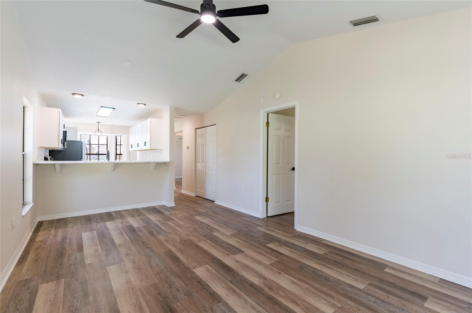 CYPRESS RUN AT MEADOW OAKS - Residential