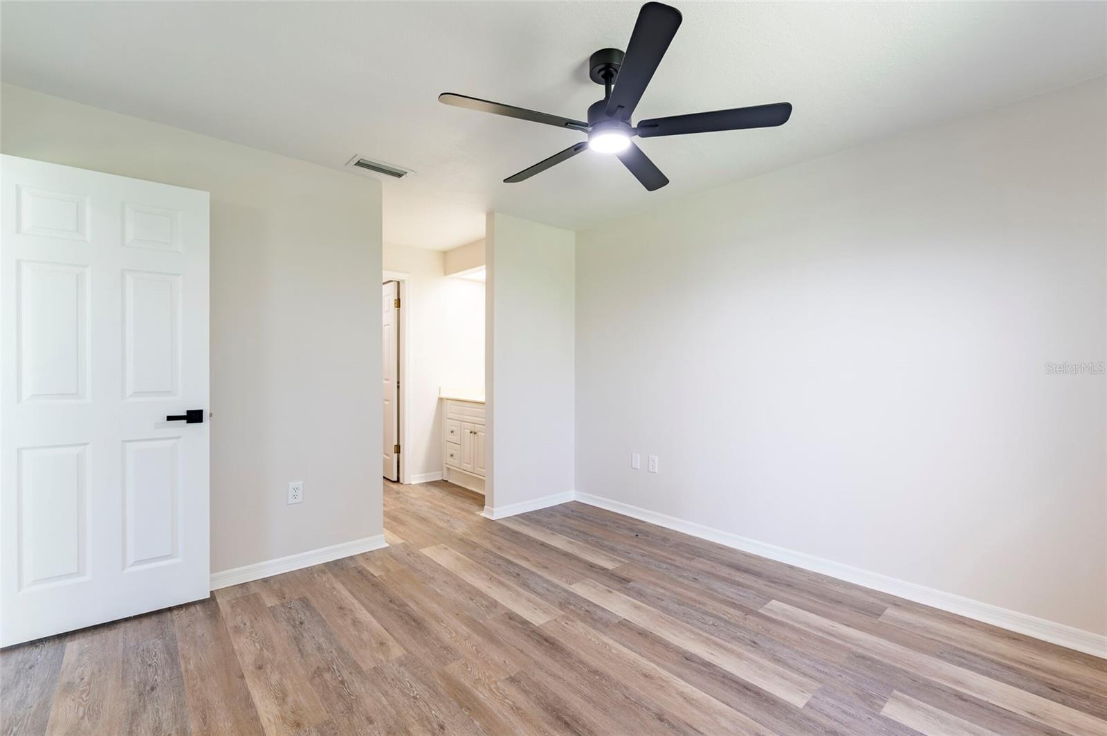 CYPRESS RUN AT MEADOW OAKS - Residential