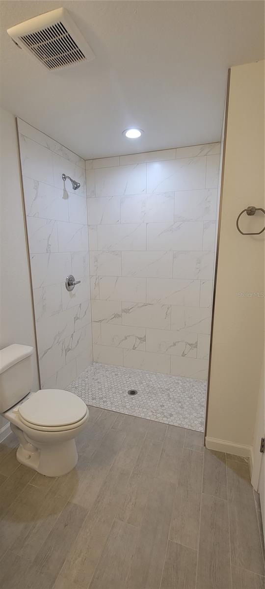 PORT CHARLOTTE SUB 09 - Residential Lease