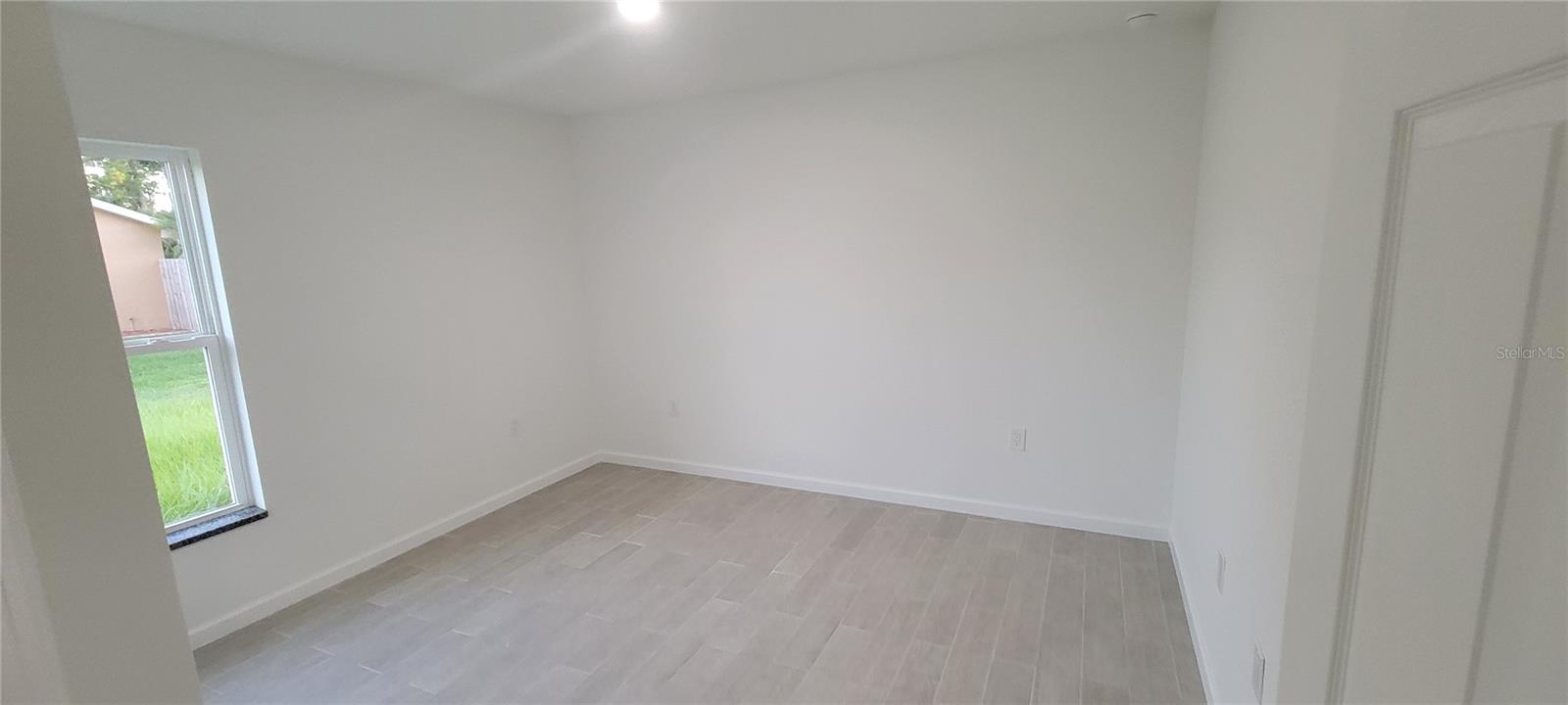 PORT CHARLOTTE SUB 09 - Residential Lease