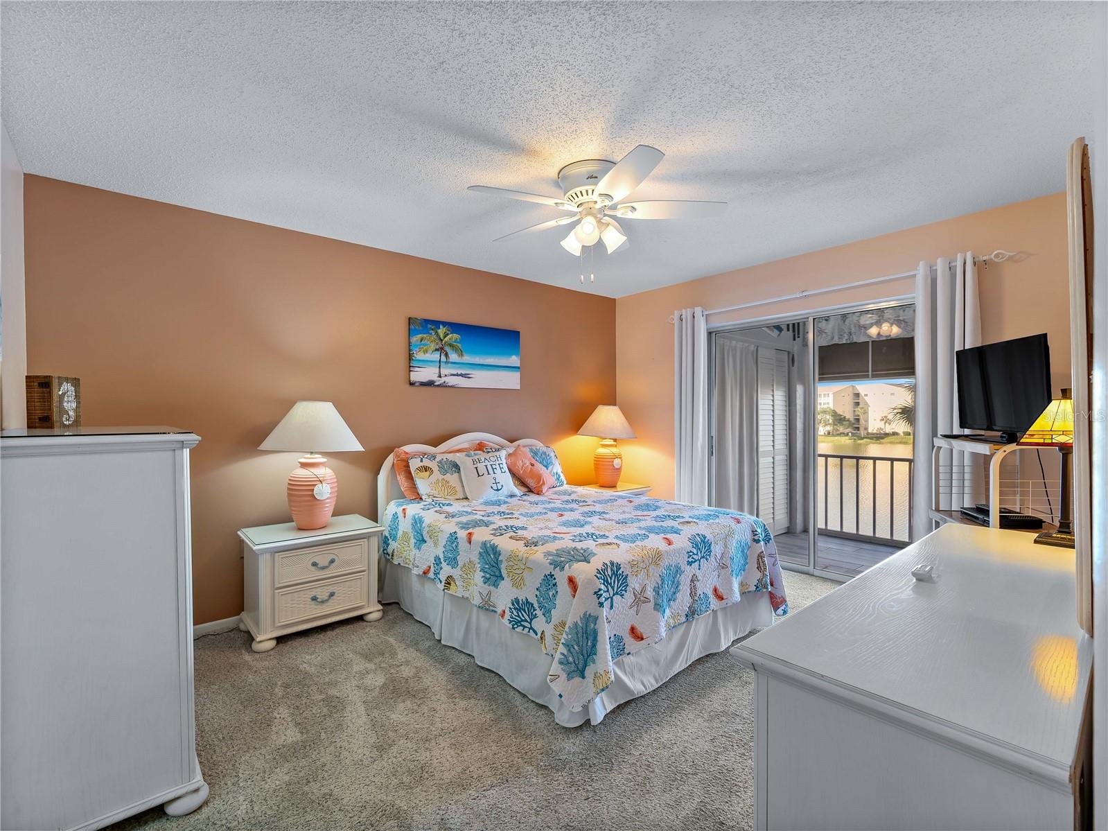 BAYSHORE ON THE LAKE APTS III SEC2 - Residential