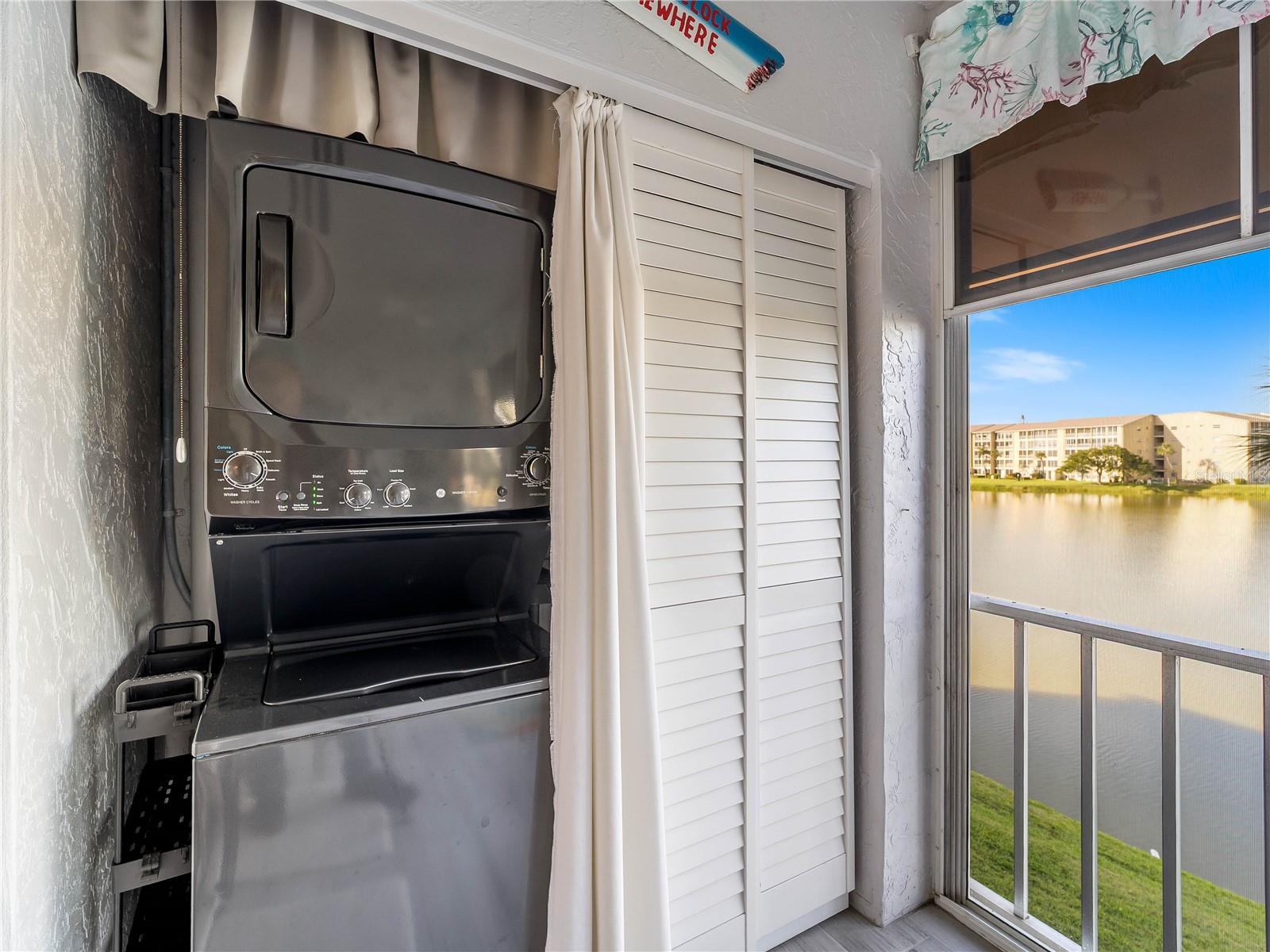 BAYSHORE ON THE LAKE APTS III SEC2 - Residential