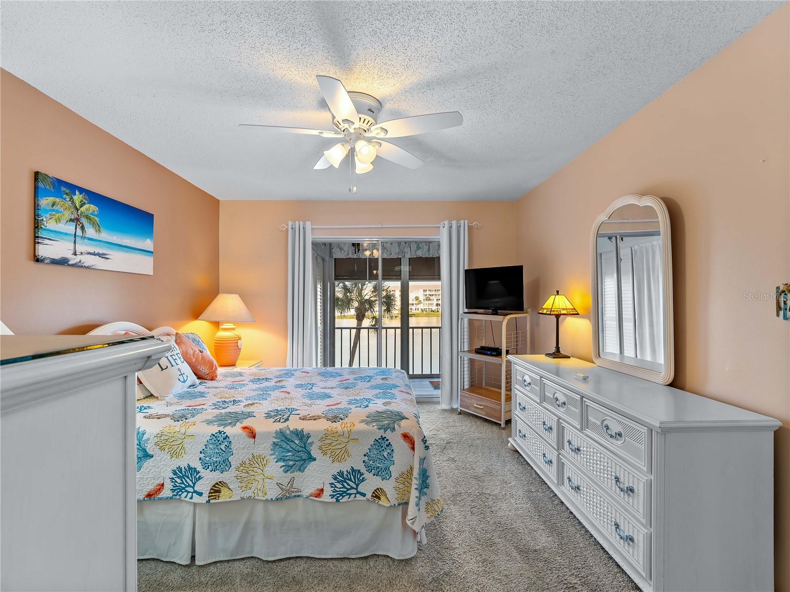 BAYSHORE ON THE LAKE APTS III SEC2 - Residential