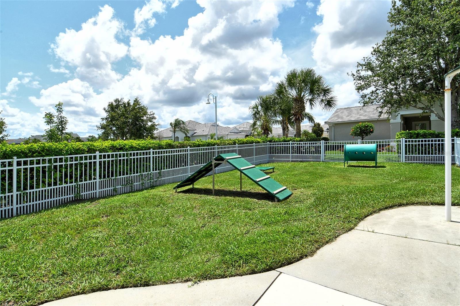 EAGLE TRACE - Residential