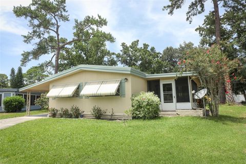 Photo of 219 El Camino Real, Winter Springs, FL 32708 (MLS # O6377082)