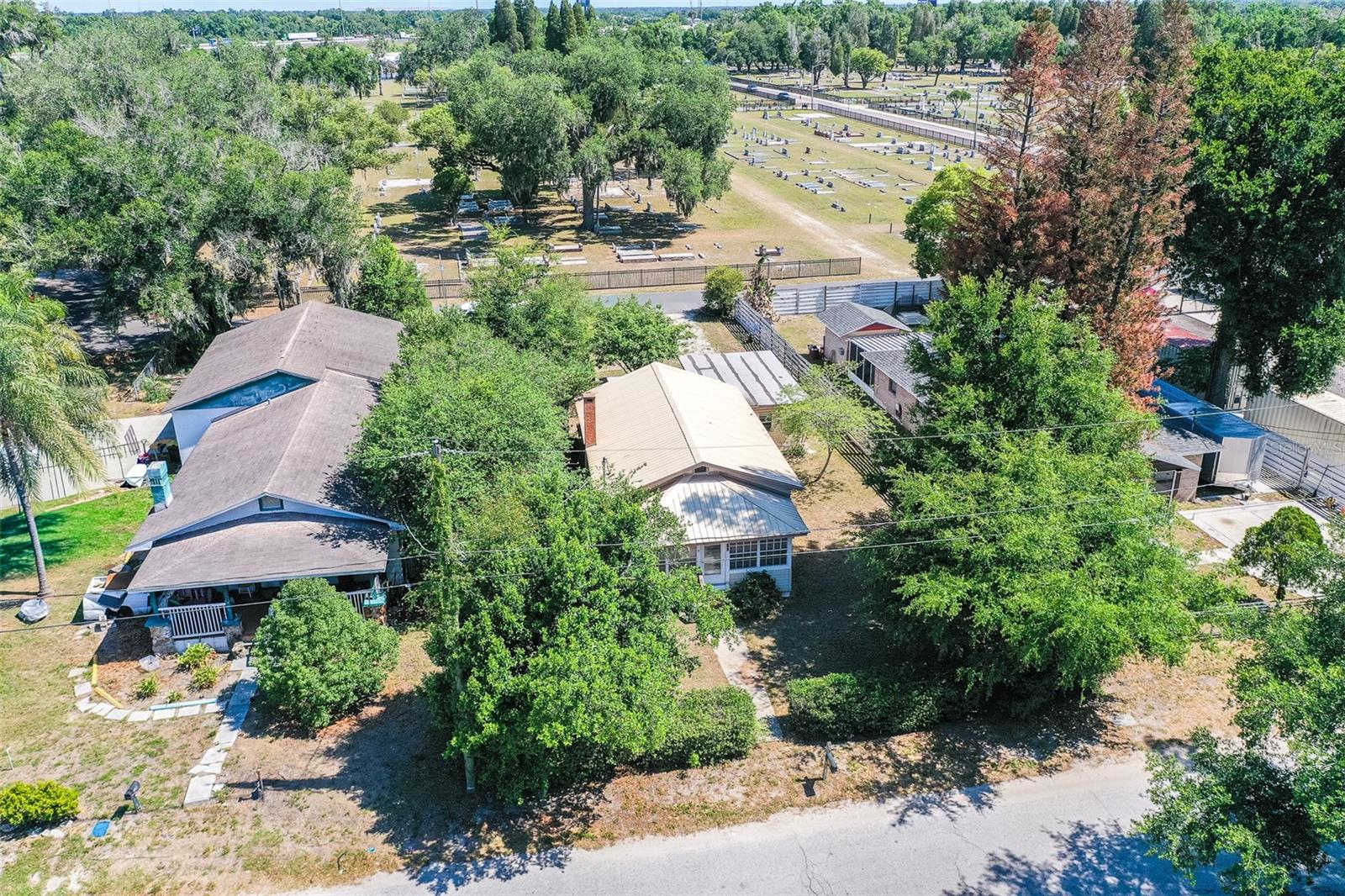 DIXIE GARDENS - Residential