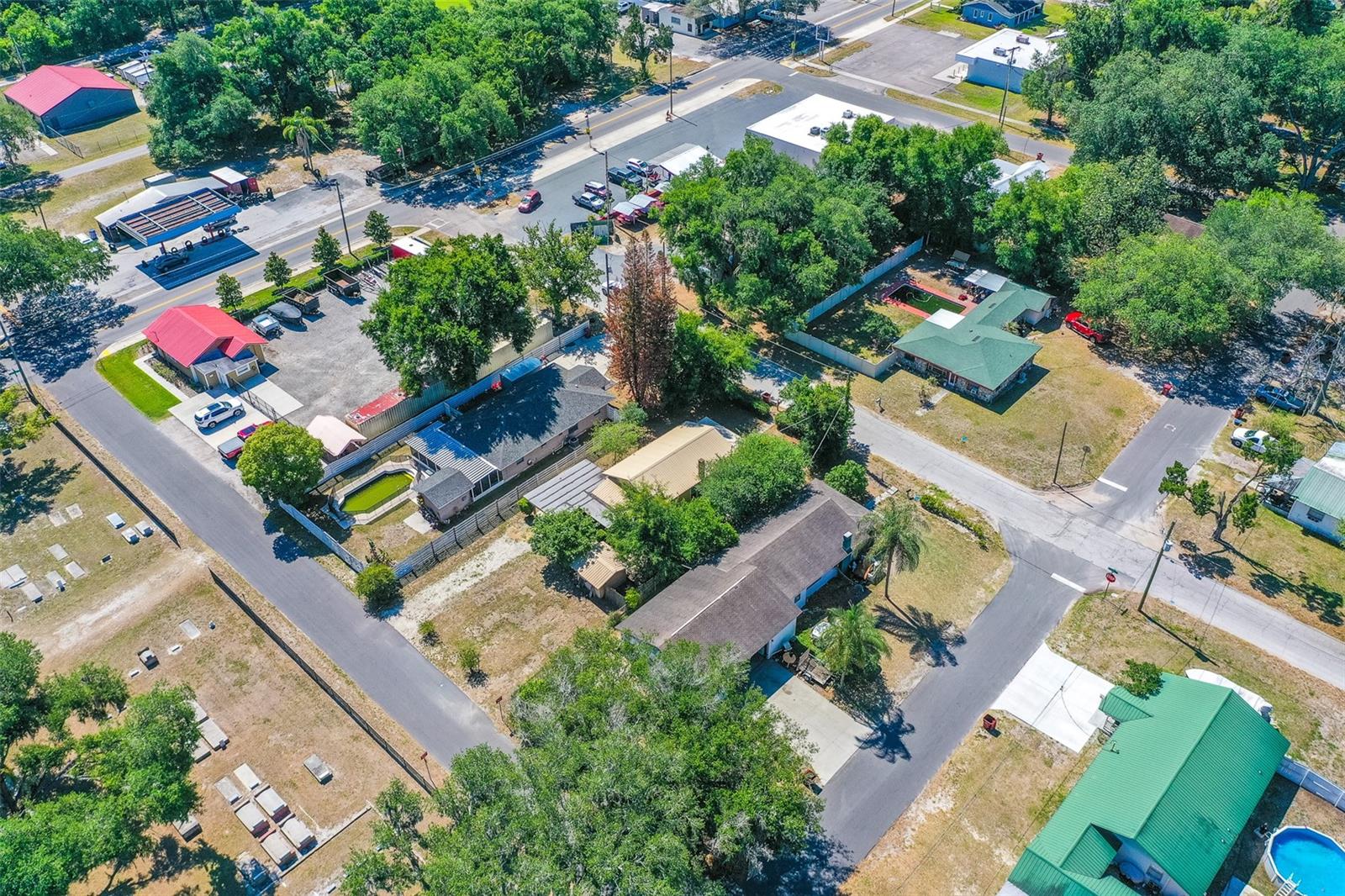DIXIE GARDENS - Residential