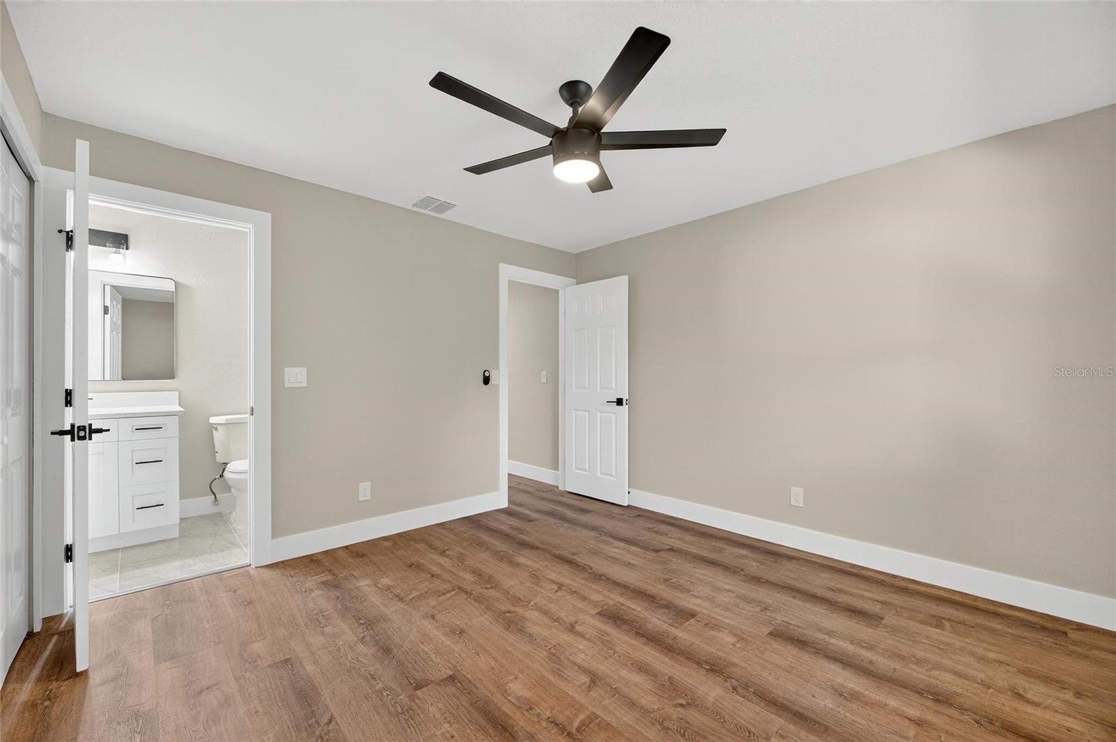 THE GROVES NORTH - Residential