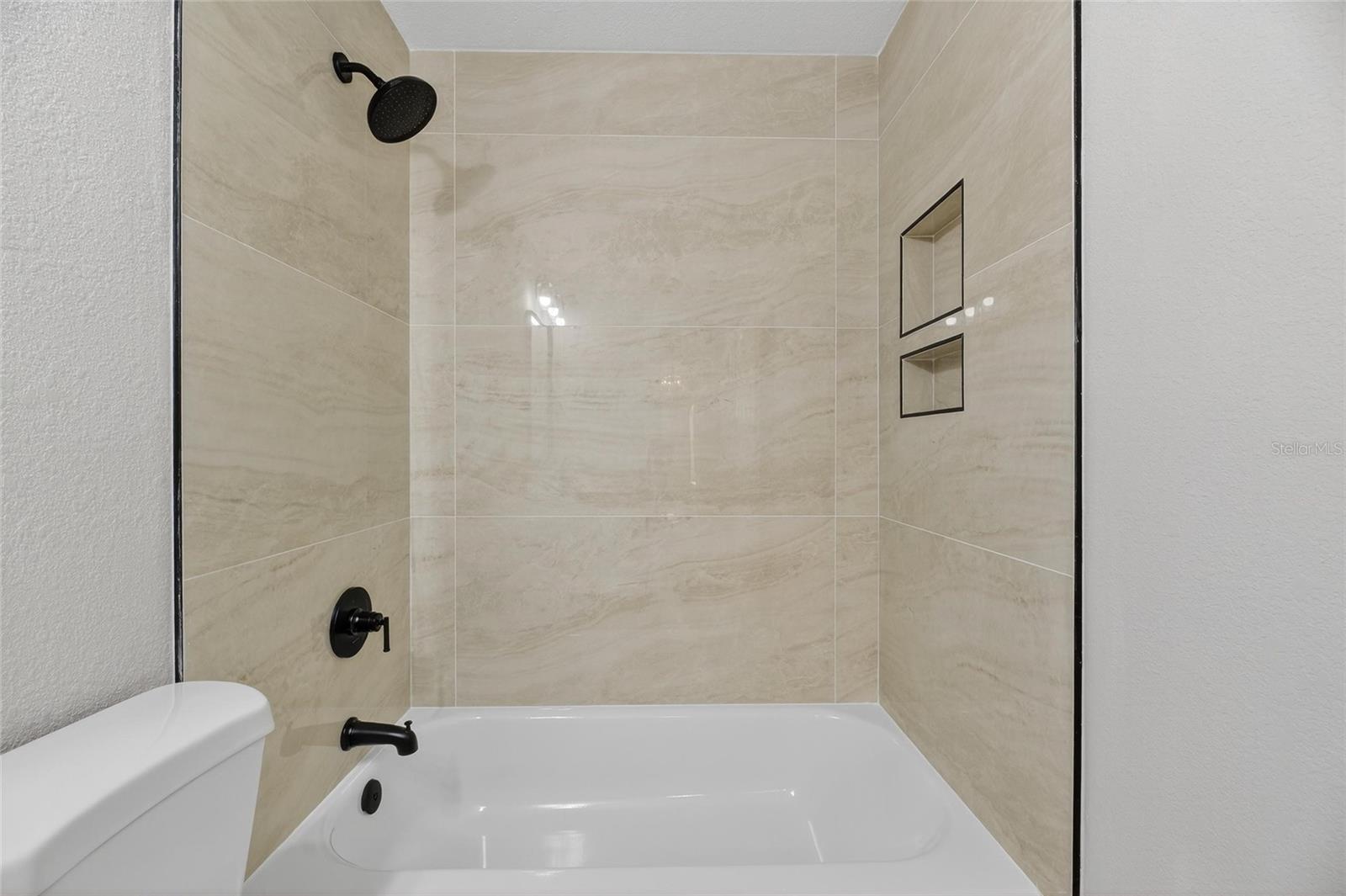 THE GROVES NORTH - Residential