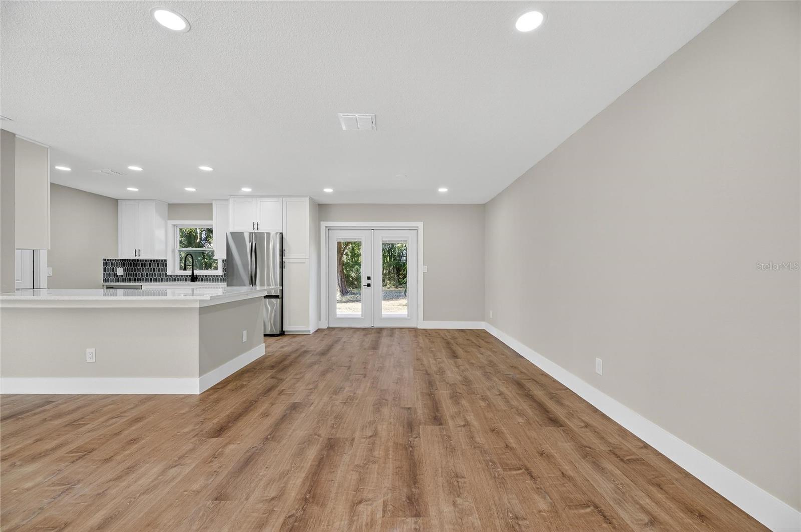 THE GROVES NORTH - Residential