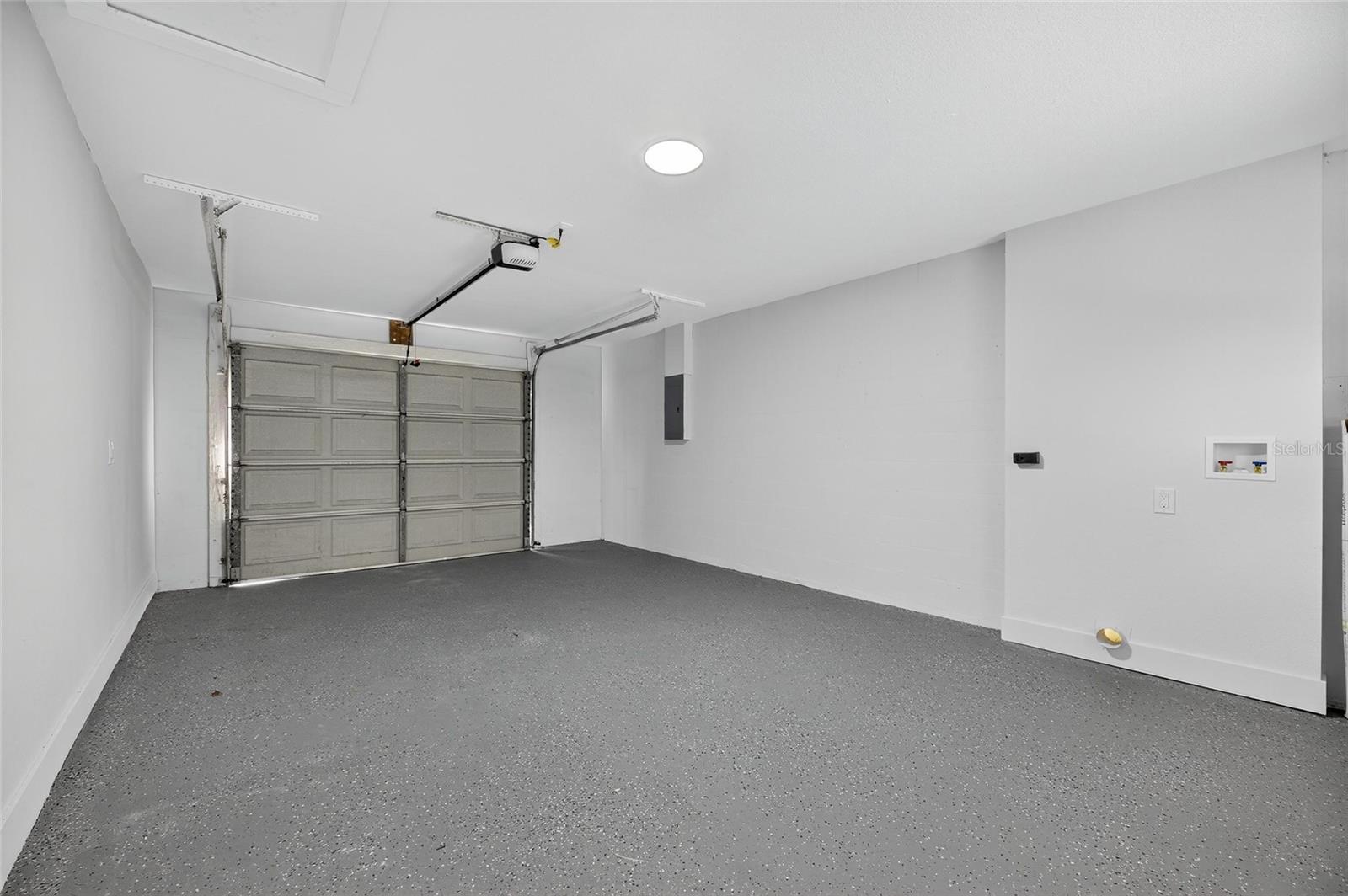 THE GROVES NORTH - Residential