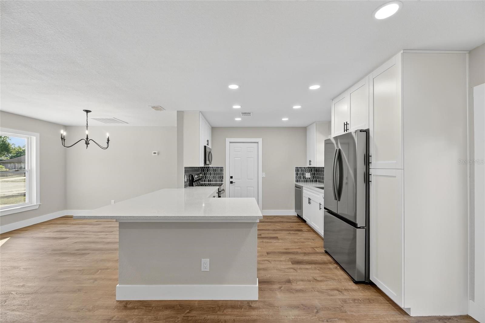 THE GROVES NORTH - Residential