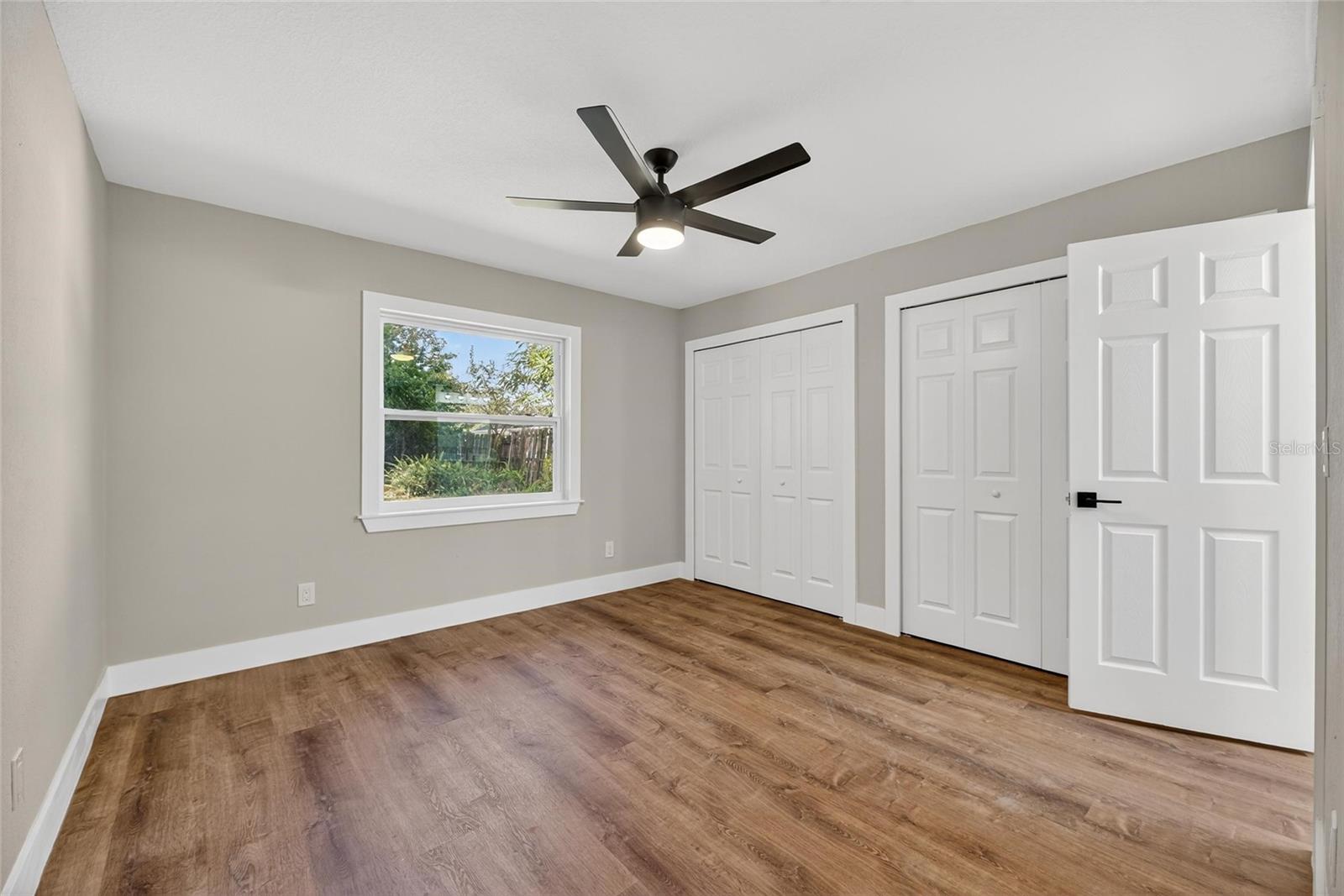 THE GROVES NORTH - Residential