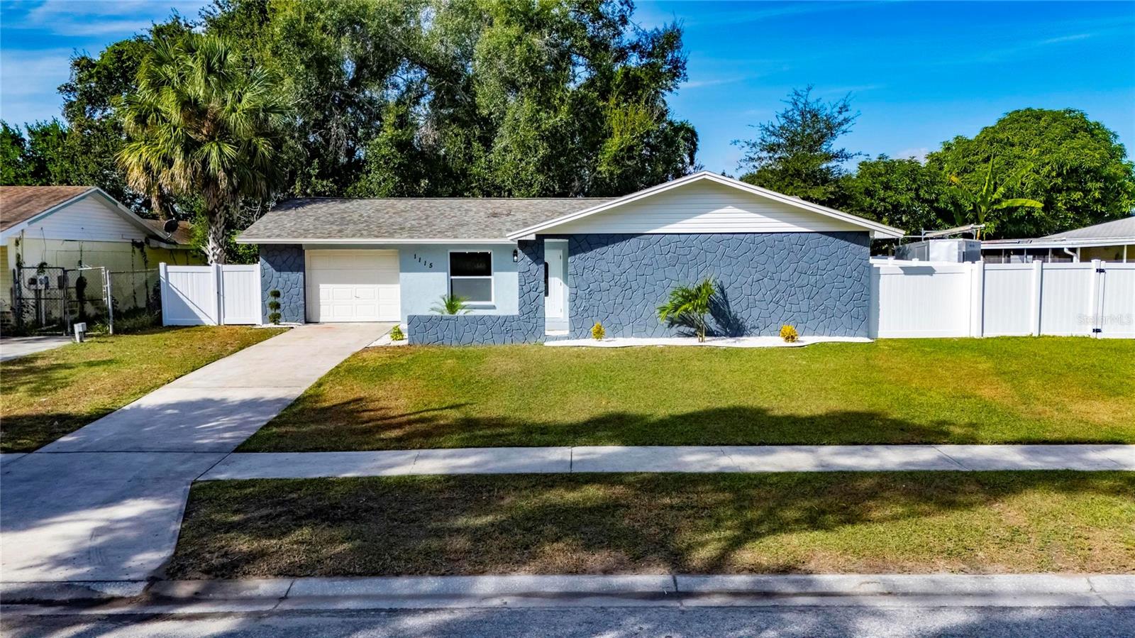 THE GROVES NORTH - Residential