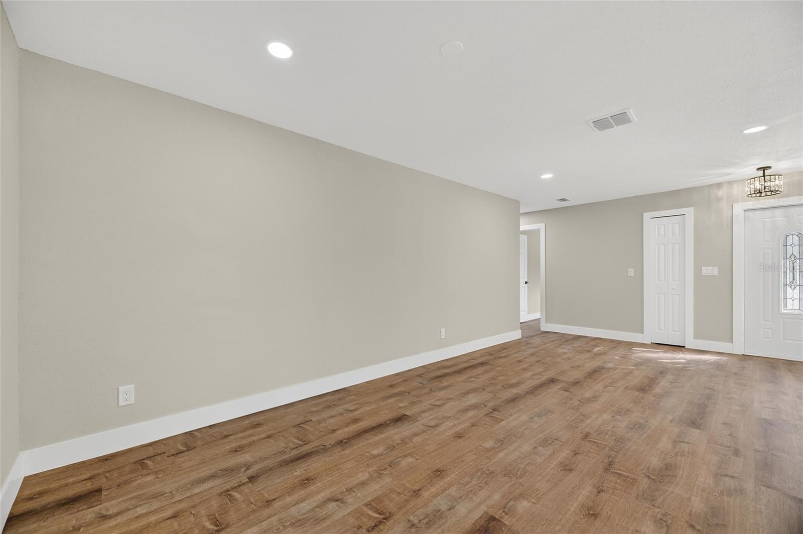 THE GROVES NORTH - Residential