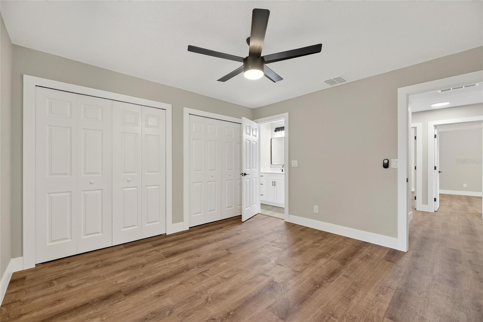 THE GROVES NORTH - Residential