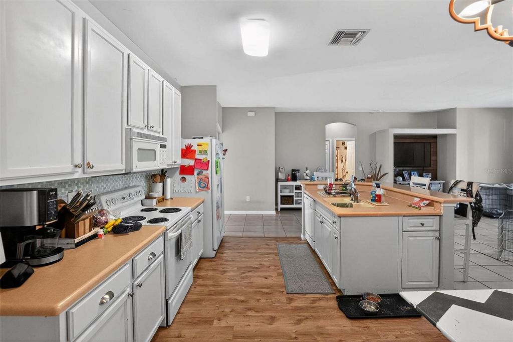 Photo of 3645 24th Avenue SE, Naples, FL 34117 (MLS # O6364779)