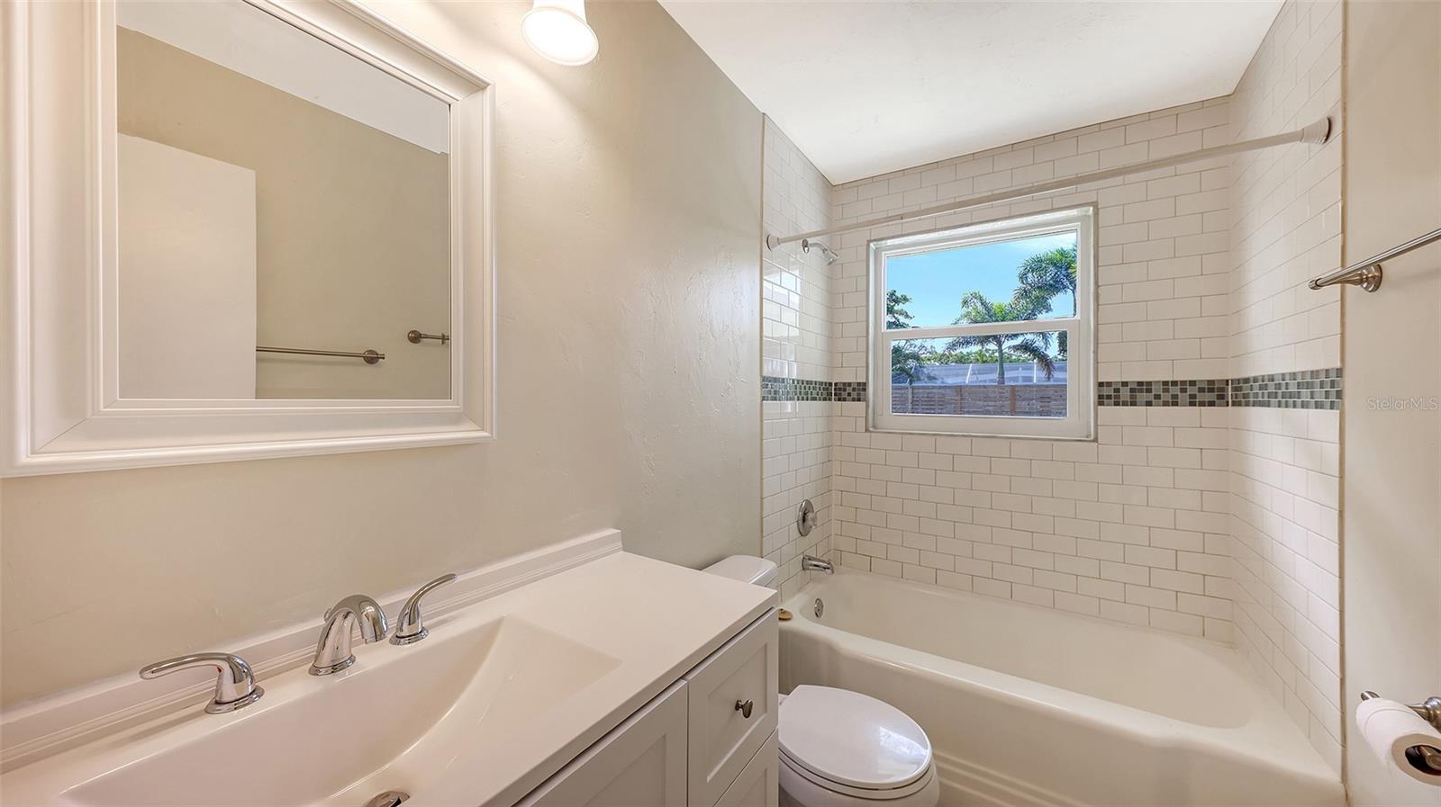SOUTH GATE - Residential