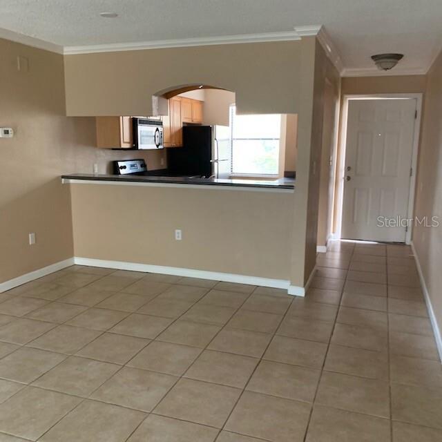 BELLA VISTA ON LAKE - Residential Lease