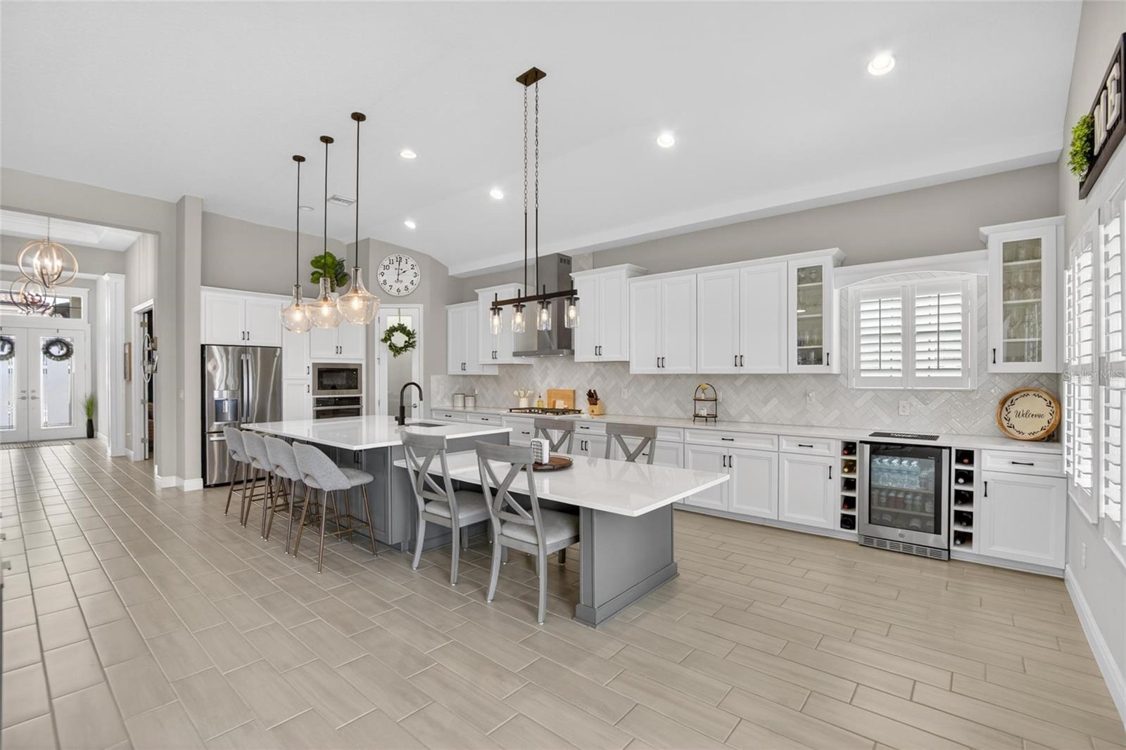 HAWKS FERN - Residential