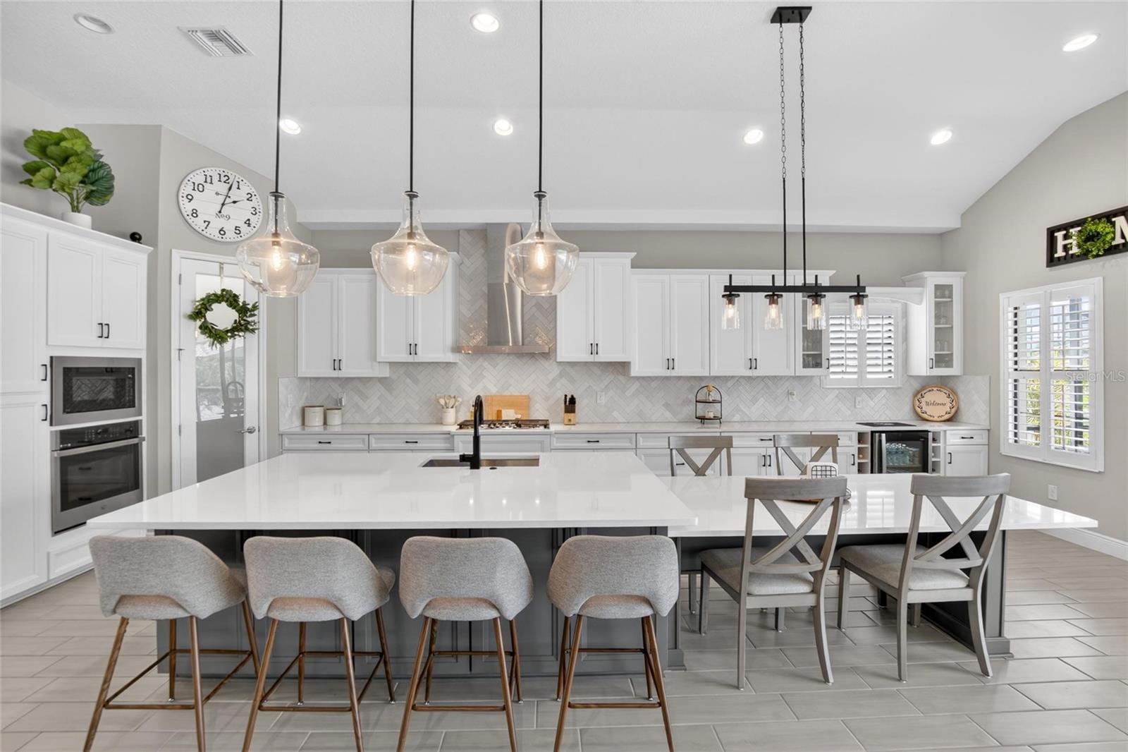 HAWKS FERN - Residential