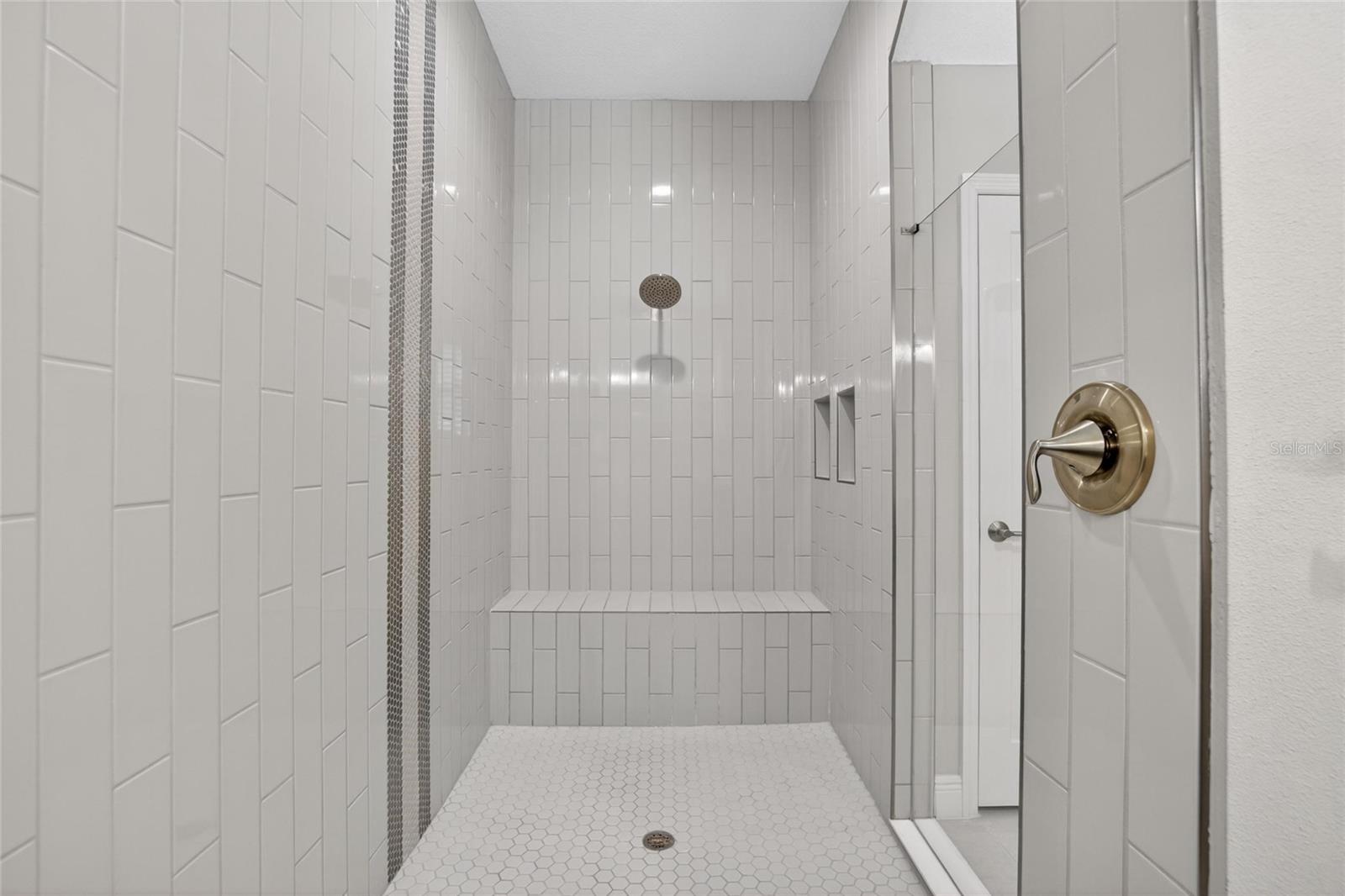 HAWKS FERN - Residential