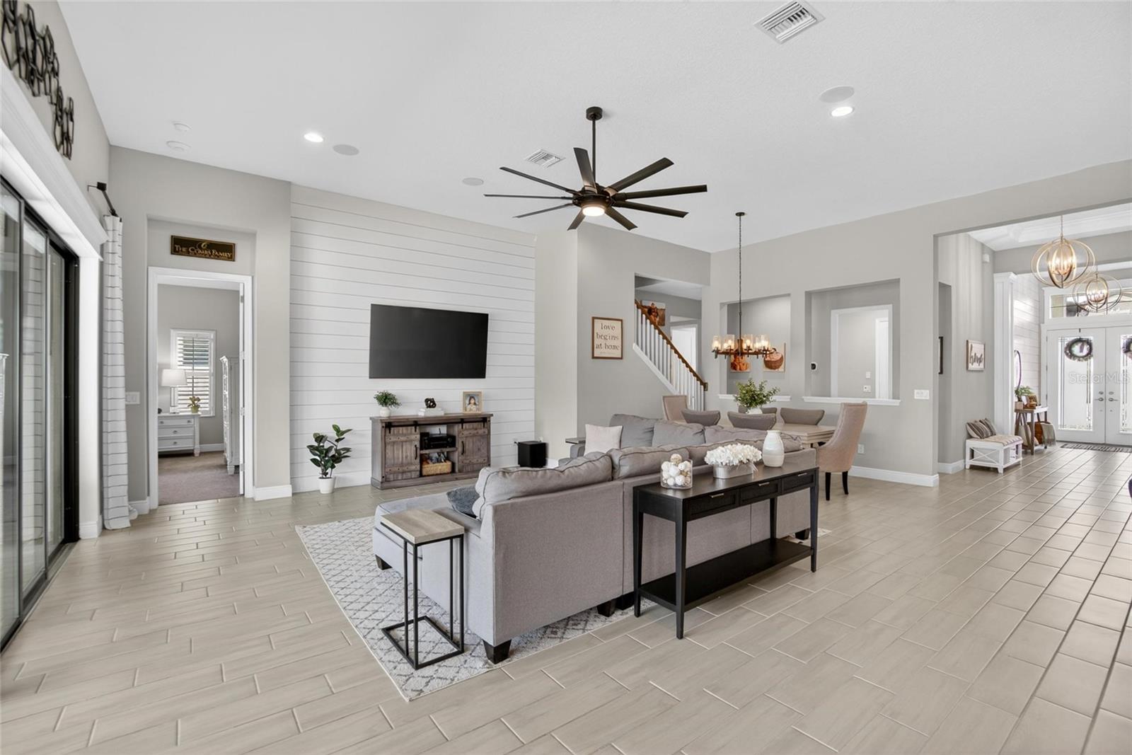 HAWKS FERN - Residential