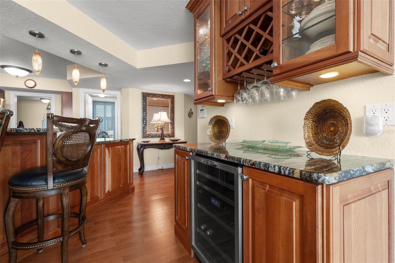 ISLA KEY CONDO - Residential Lease