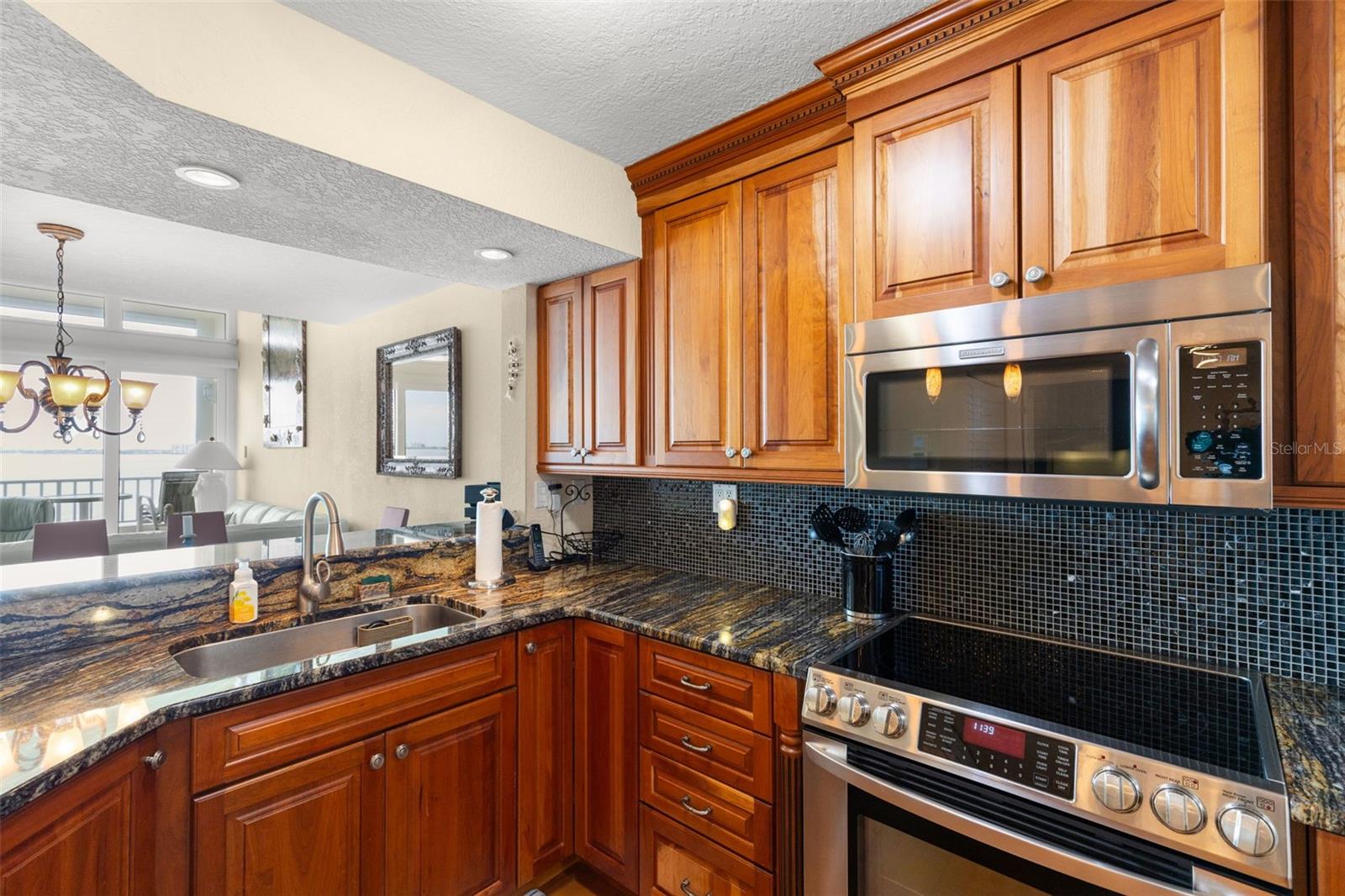 ISLA KEY CONDO - Residential Lease