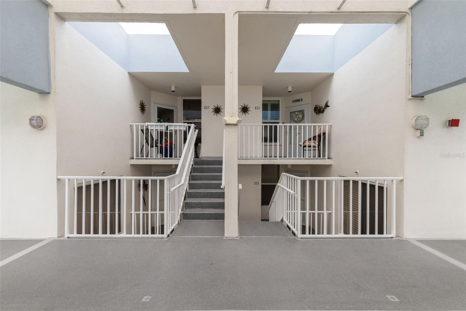 ISLA KEY CONDO - Residential Lease