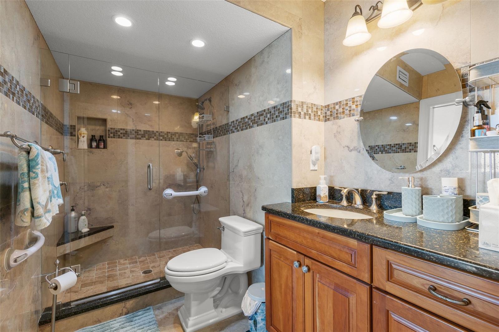 ISLA KEY CONDO - Residential Lease