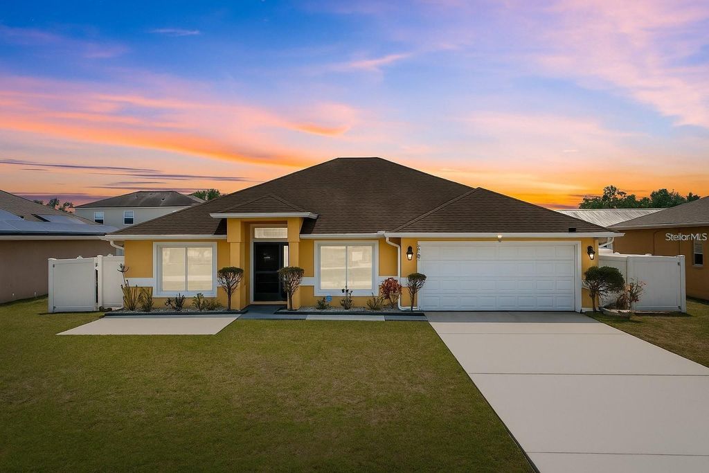 Photo of 408 Magpie Court, Kissimmee, FL 34759 (MLS # O6385317)